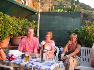 Xtrallusion photo gallery of Italy. Photos, pictures, images and photographs of the Italian Rivieras, the Italian Lakes, the Italian Alps, the Cinque Terre, the Amalfi coast and some of the most beautiful corners of Italy. Plus photos of Italian cities such as Pisa, Milan, Genoa and Rome.